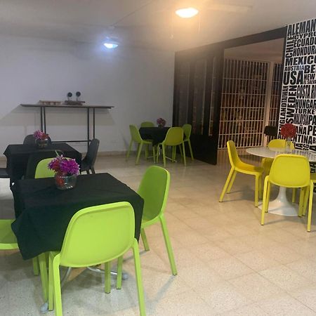 פנמה סיטי Hostal Loco Coco Loco מראה חיצוני תמונה