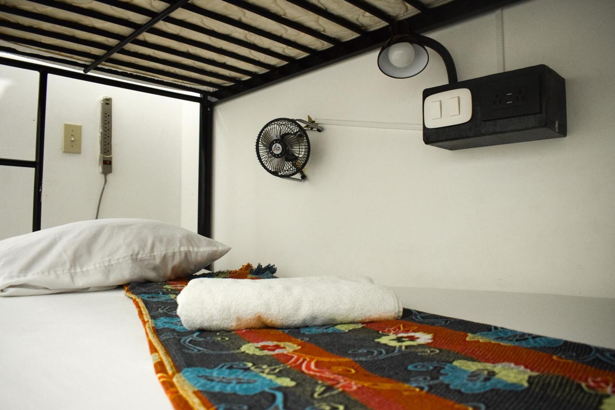פנמה סיטי Hostal Loco Coco Loco מראה חיצוני תמונה